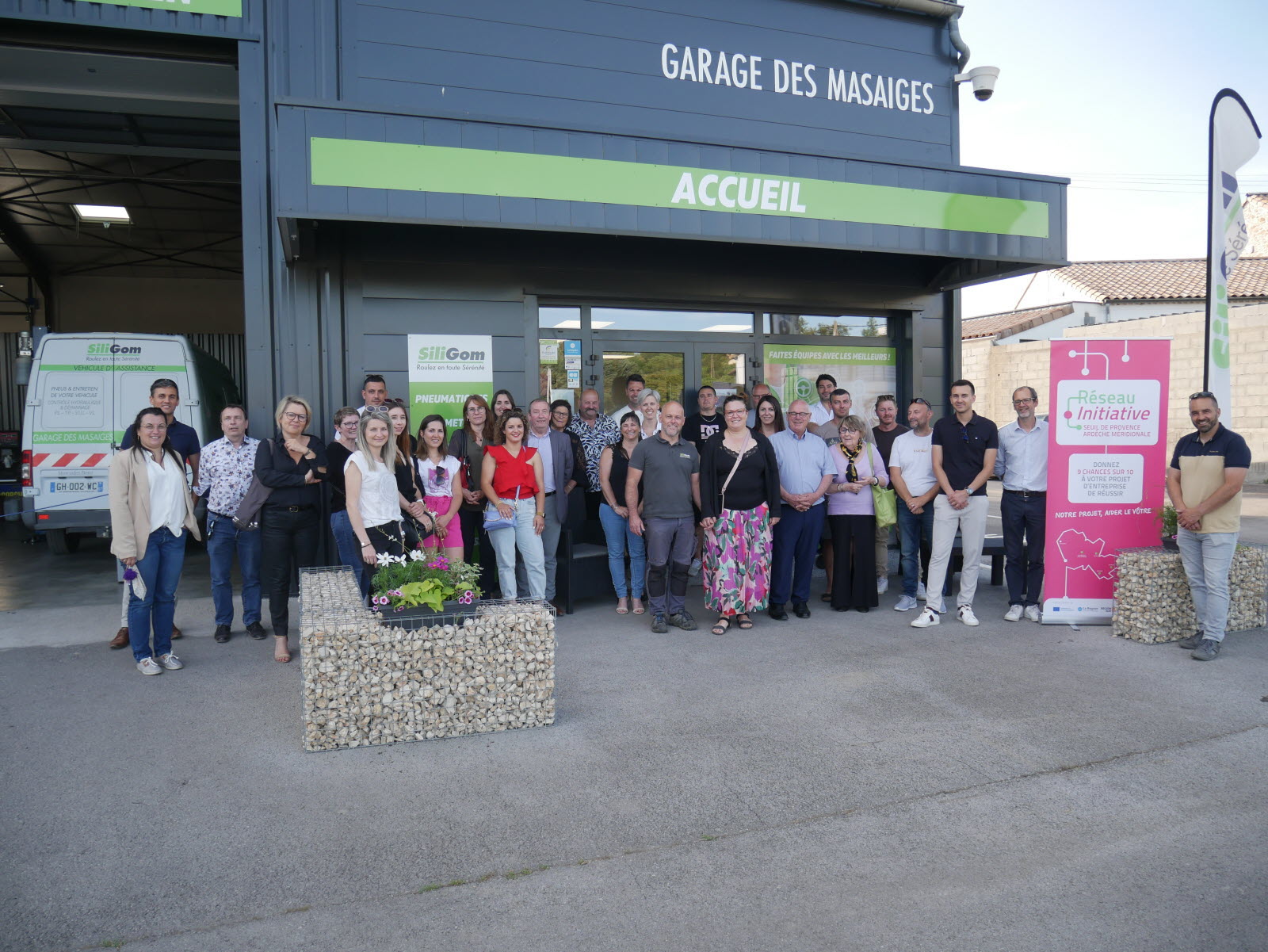 découvrez notre guide ultime sur les plateformes garages, des solutions innovantes pour optimiser l'espace de votre stationnement et améliorer l'accessibilité de vos véhicules. explorez les différents modèles, leurs avantages, et comment choisir la plateforme garage idéale pour vos besoins.