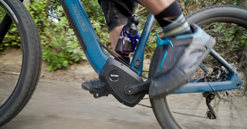 Ride1Up TrailRush : le VTT électrique à moteur central de qualité et abordable dont nous avons besoin