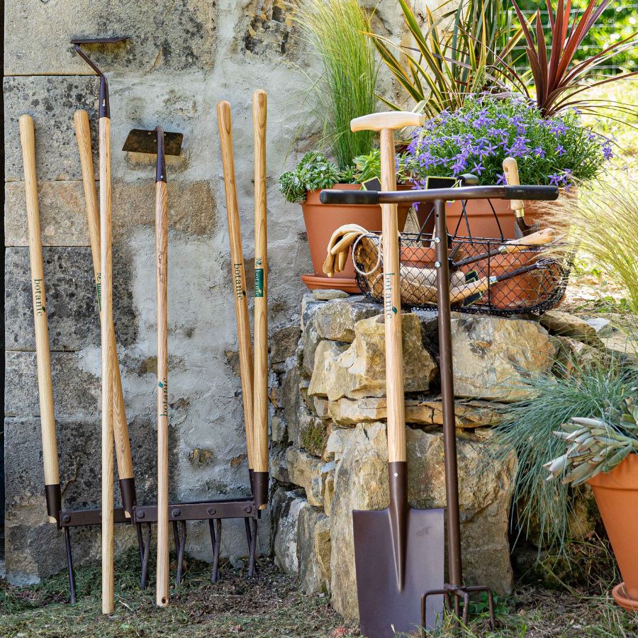 découvrez les meilleurs sites d'outils de jardinage pour vous aider à cultiver votre jardin avec succès. trouvez des conseils, des astuces et des équipements indispensables pour un jardin florissant.