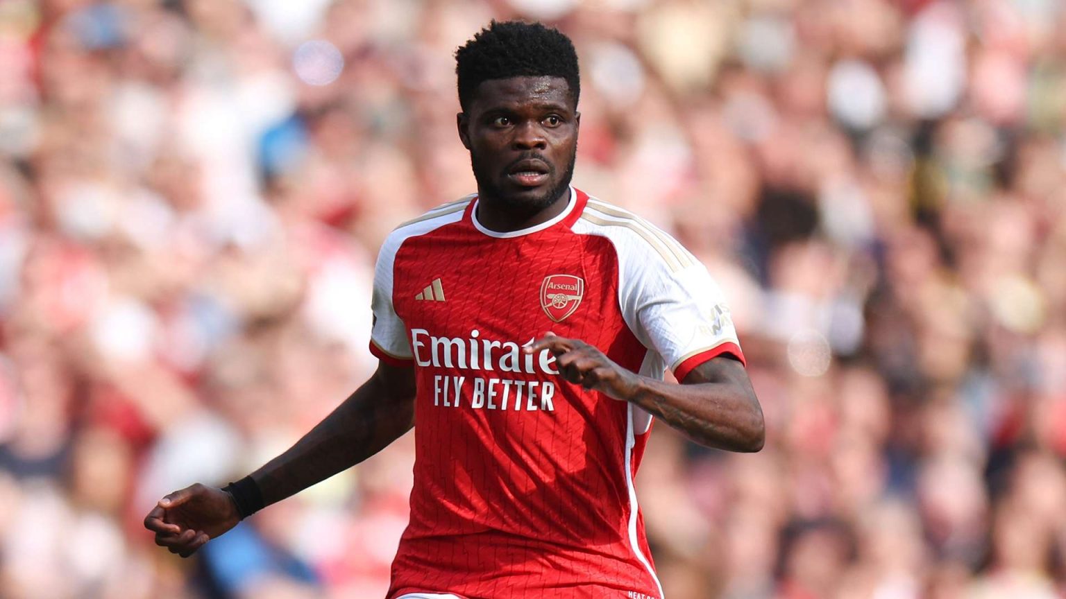 Les légendes du football : top 10 des joueurs emblématiques d’Arsenal découvrez notre sélection des 10 meilleurs joueurs de l'arsenal fc, des légendes aux étoiles montantes. plongez dans l'histoire et le talent qui font d'arsenal un club emblématique du football anglais.