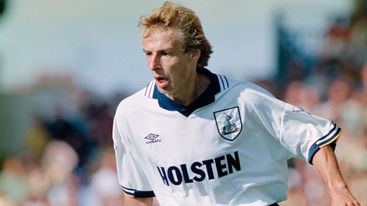 Les 10 incontournables : top 10 des joueurs légendaires de l'histoire de Tottenham - plare. découvrez notre sélection des 10 meilleurs joueurs de tottenham hotspur, mettant en lumière leurs performances remarquables, leurs contributions au club et leur impact sur le football. plongez dans l'univers des spurs et apprenez-en plus sur les stars qui font briller l'équipe à chaque match.