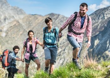 découvrez notre sélection des meilleures plateformes de randonnée pour planifier vos prochaines aventures en plein air. comparez les itinéraires, consultez les avis des randonneurs et trouvez des conseils pour profiter au maximum de vos sorties.