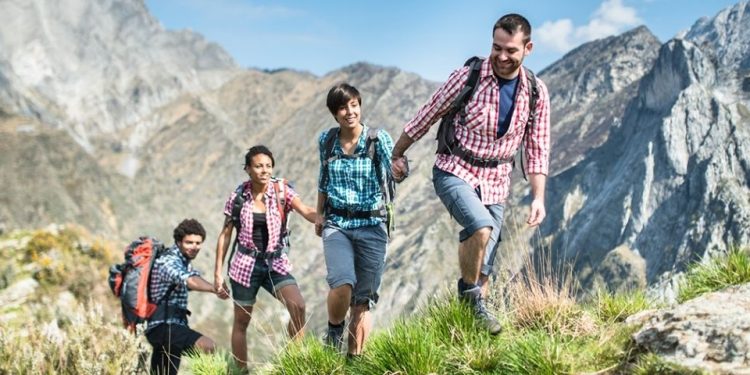 découvrez notre sélection des meilleures plateformes de randonnée pour planifier vos prochaines aventures en plein air. comparez les itinéraires, consultez les avis des randonneurs et trouvez des conseils pour profiter au maximum de vos sorties.