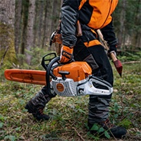 Les 10 marques de tronçonneuse les plus performantes en 2025 - plare. découvrez les tronçonneuses 2025, alliant performance et innovation. idéales pour les professionnels comme pour les amateurs, ces outils de coupe offrent puissance, légèreté et sécurité. explorez notre sélection pour réaliser tous vos projets d'élagage et de bricolage avec efficacité.