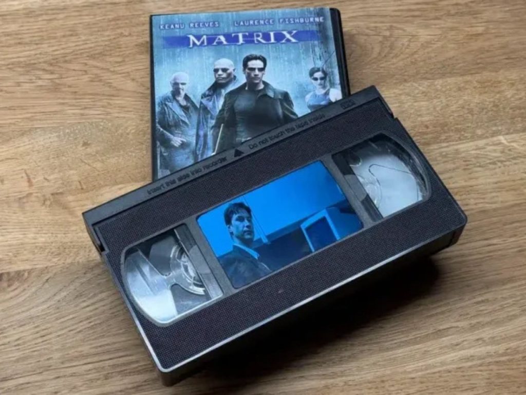 Découvrez comment transformer une vieille VHS en un secret vidéo astucieux : le projet DIY qui va vous étonner !