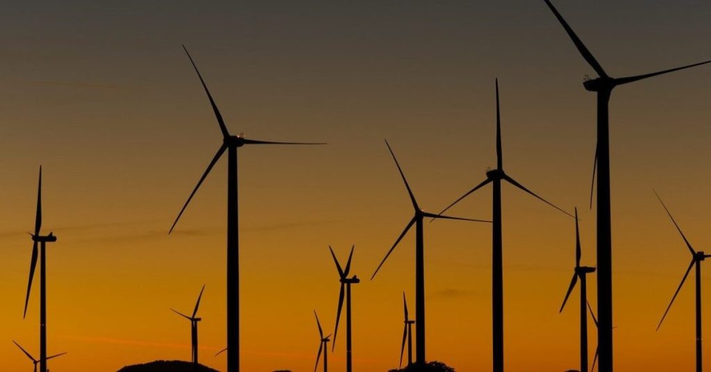 91 % des énergies renouvelables moins chères que les combustibles fossiles malgré le désengagement de Trump sur une mise à niveau essentielle du réseau électrique américain