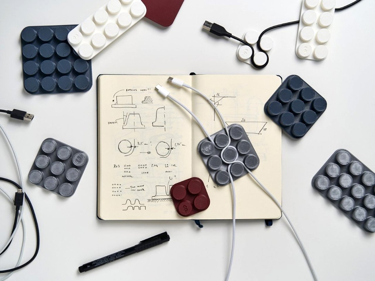 Organisateur de Câbles de Type LEGO