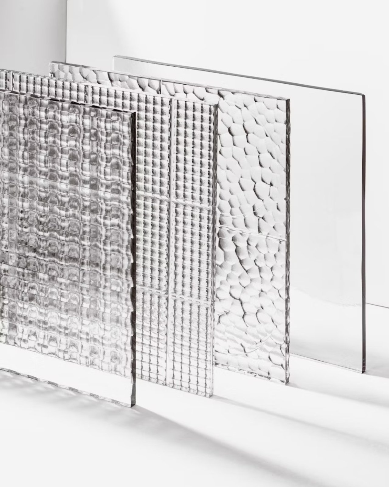1754470811 187 Decouvrez Know New Plastic Des Textures Innovantes pour un - plare.