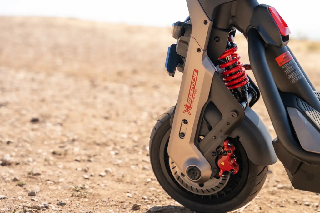 1754485805 810 Segway presente un scooter electrique a 80 kmh – la.webp - plare.