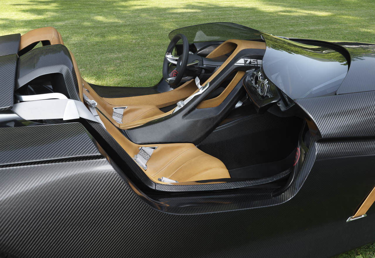 1754520738 643 BMW 328 Hommage Decouvrez Comment le Carbone Reinvente lADN - plare.