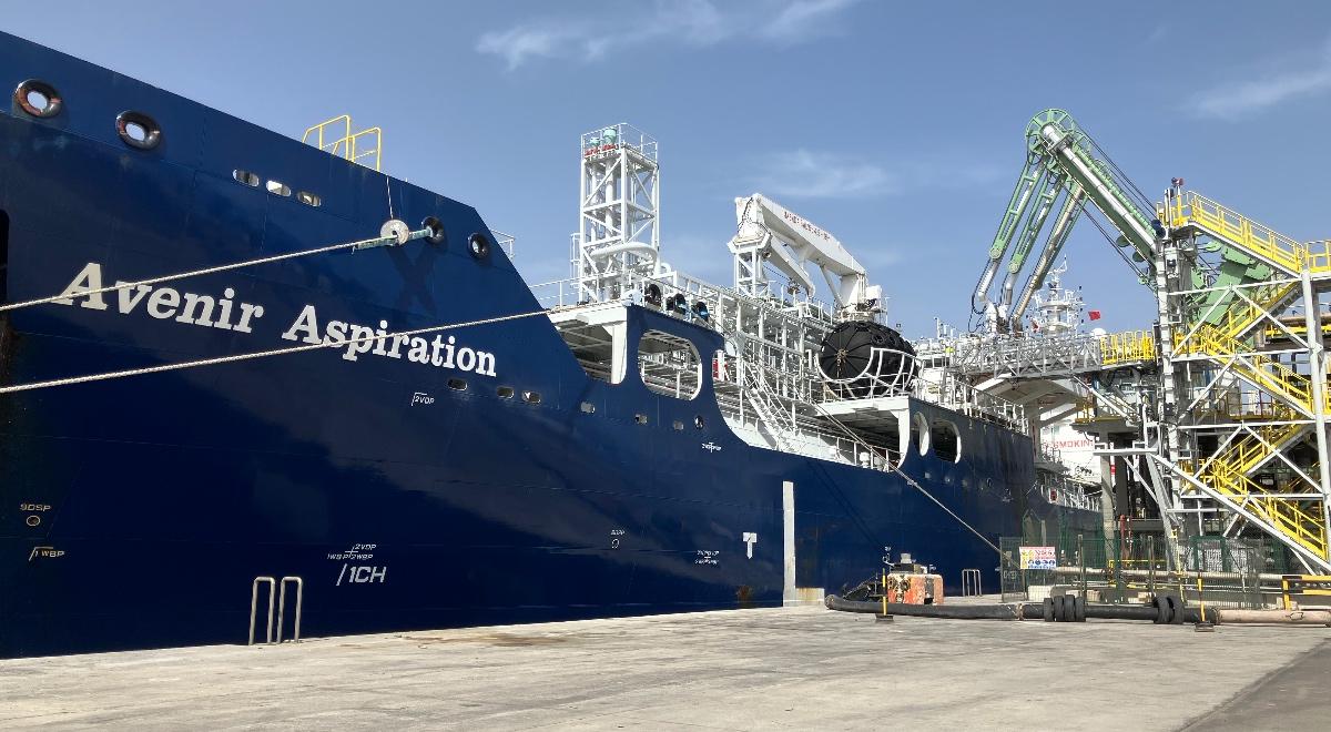 Détails de l'opération ship-to-ship de bioGNL