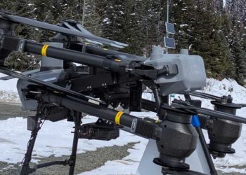 Canada approuve une technologie de détonation d'avalanches par drones pour sécuriser les montagnes
