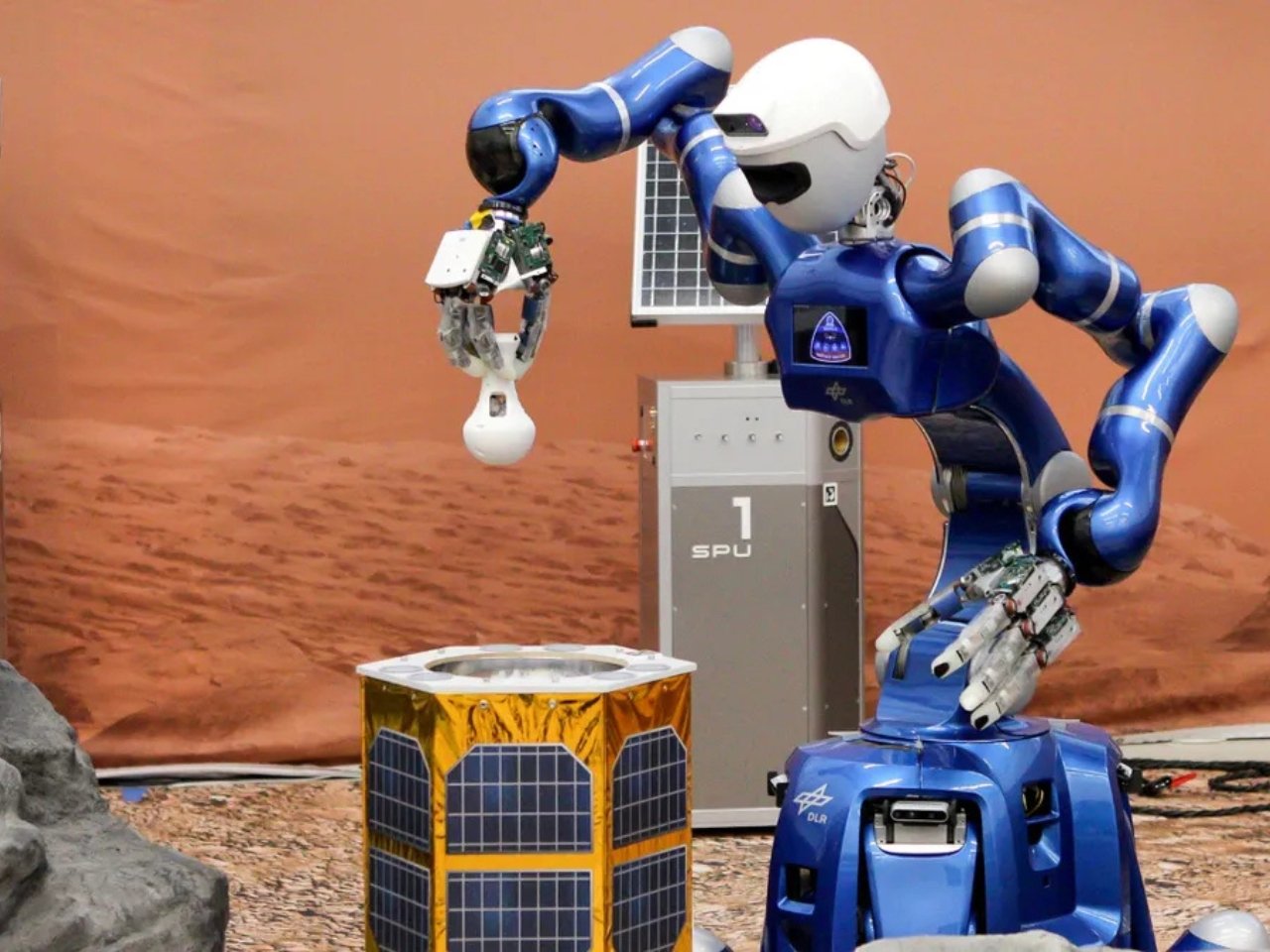 1755080964 615 Decouvrez Comment Bert et Spot de German Robotics Redefinissent - plare.