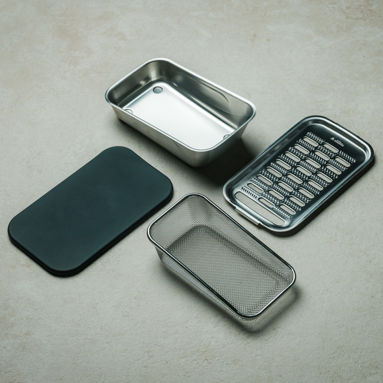 1755087642 992 Decouvrez les 5 Meilleurs Gadgets et Outils de Cuisine Incontournables - plare.