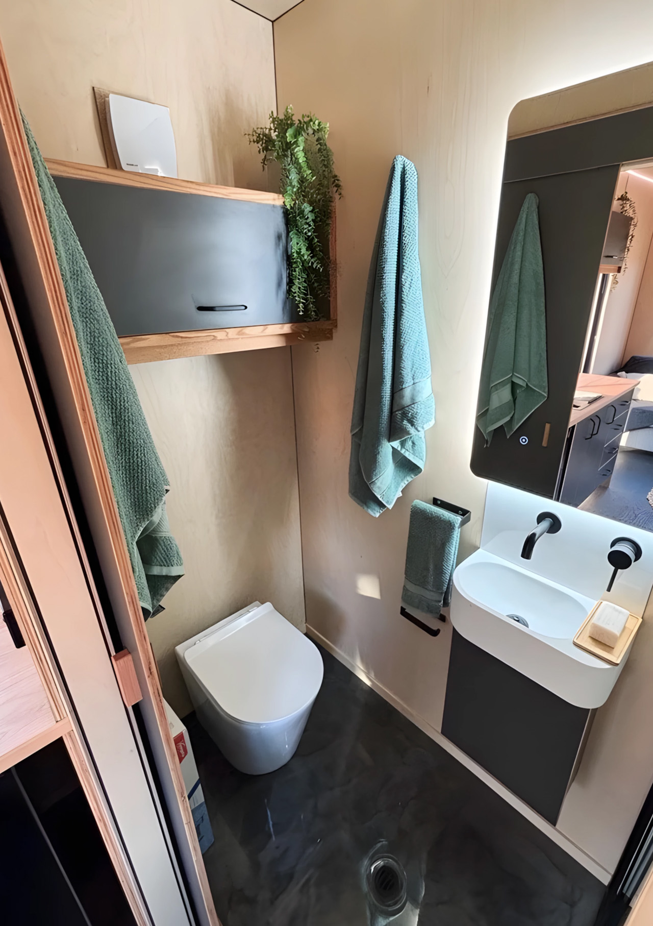 1755302026 597 Decouvrez La Tiny House Ideale Pour Couples Un Escapade - plare.