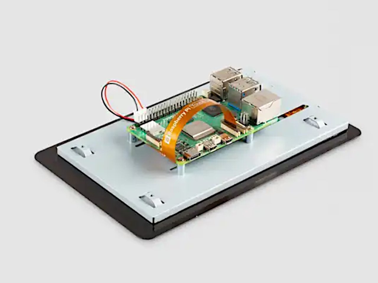 1755615191 715 Decouvrez le Raspberry Pi Touch Display 2 Un Ecran - plare.