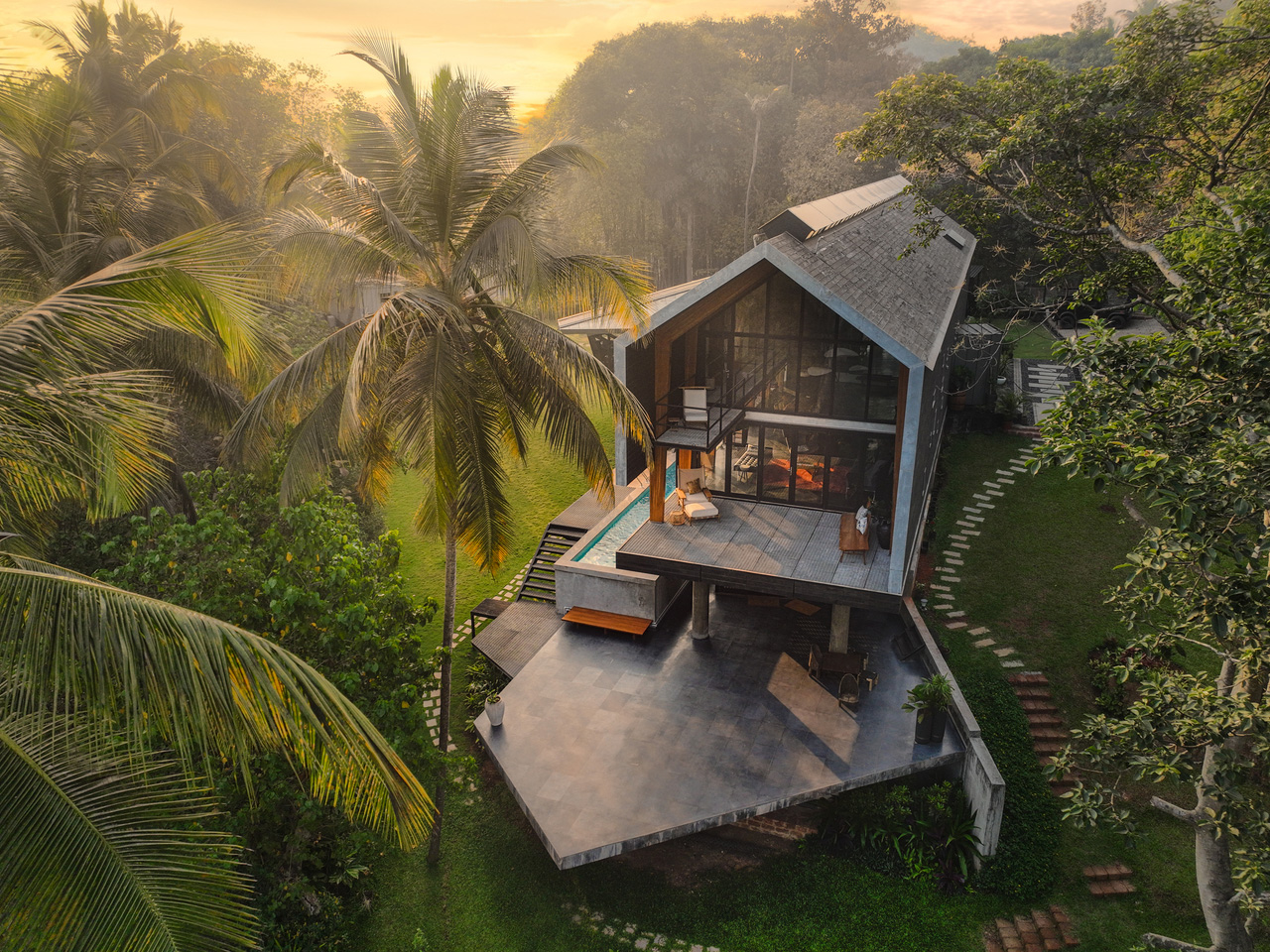 1755639577 101 Decouvrez la Premiere Maison en Bois Massif de Goa - plare.