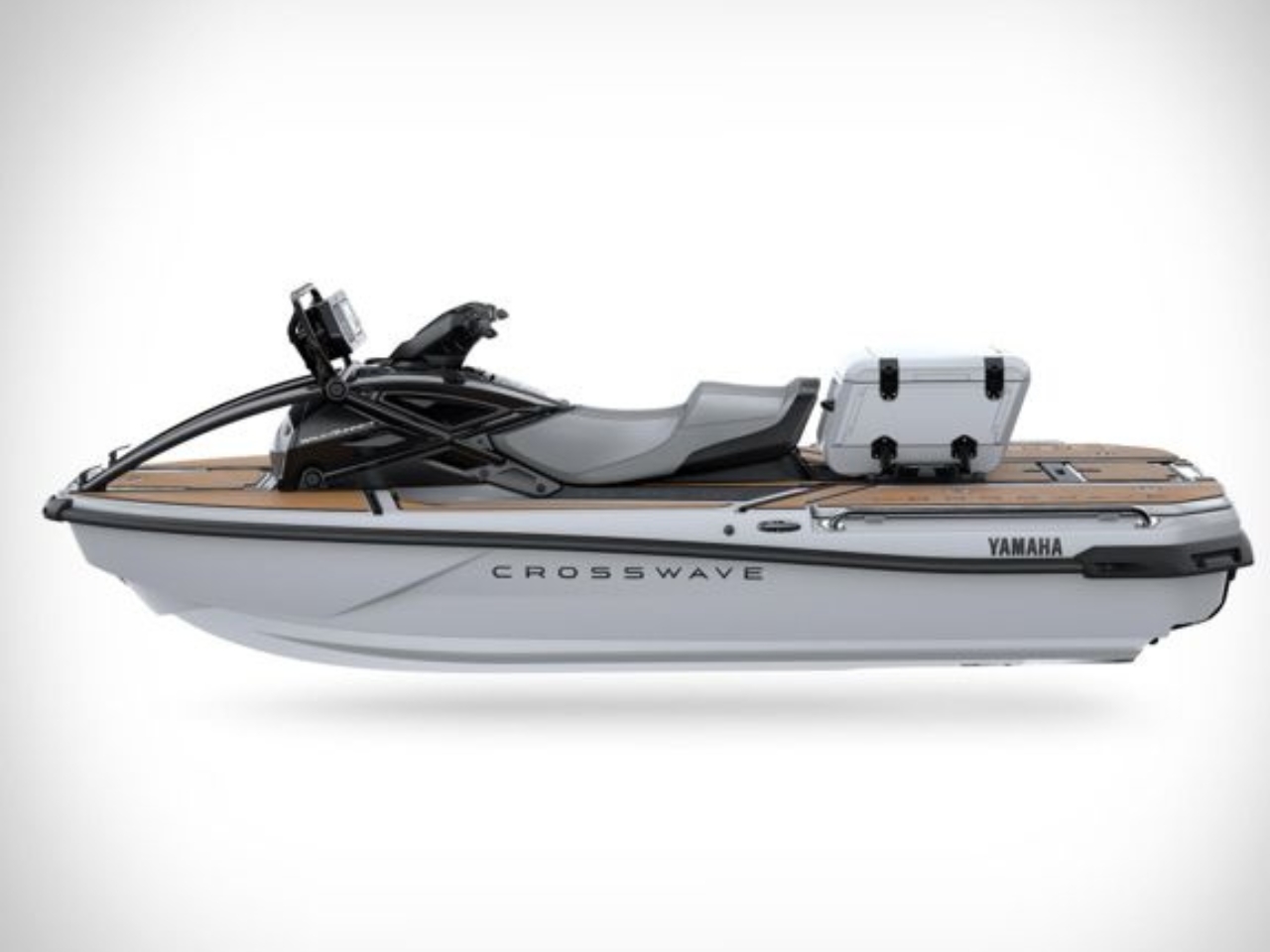1756289423 883 Decouvrez le Yamaha CrossWave LEngin Ultime pour des Aventures - plare.