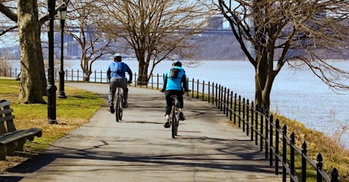 BikePath Bicycle pedestrian Transportation HudsonRiver People hero - plare.
