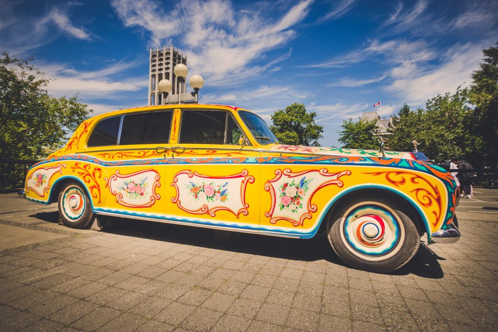 Découvrez comment huit générations se rassemblent pour célébrer l’héritage légendaire de Rolls-Royce à Pebble Beach!