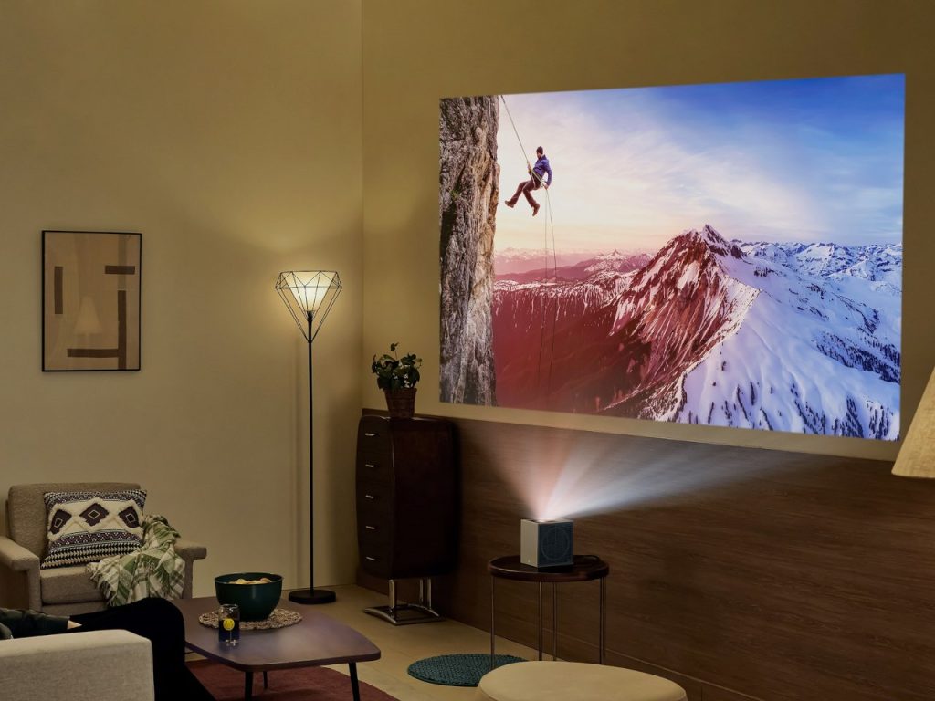 Découvrez le LG CineBeam S UST : L’Alliance Parfaite du Minimalisme et de la Magie 4K !