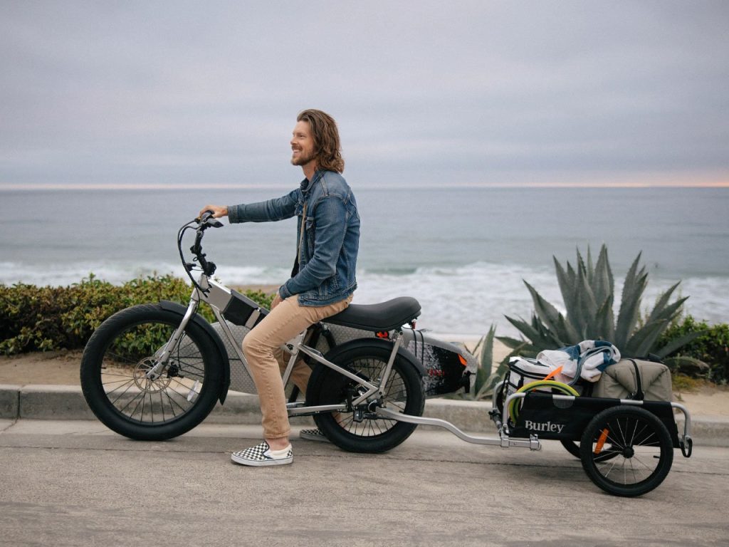 Découvrez les Nouvelles Biporteurs Électriques JackRabbit : Transportez Vos Courses et Deux Passagers en Toute Simplicité !