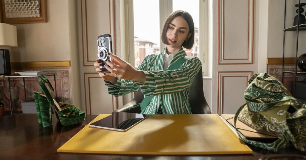 Emily in Paris - Stagione 5: data d'uscita e prime immagini ufficiali