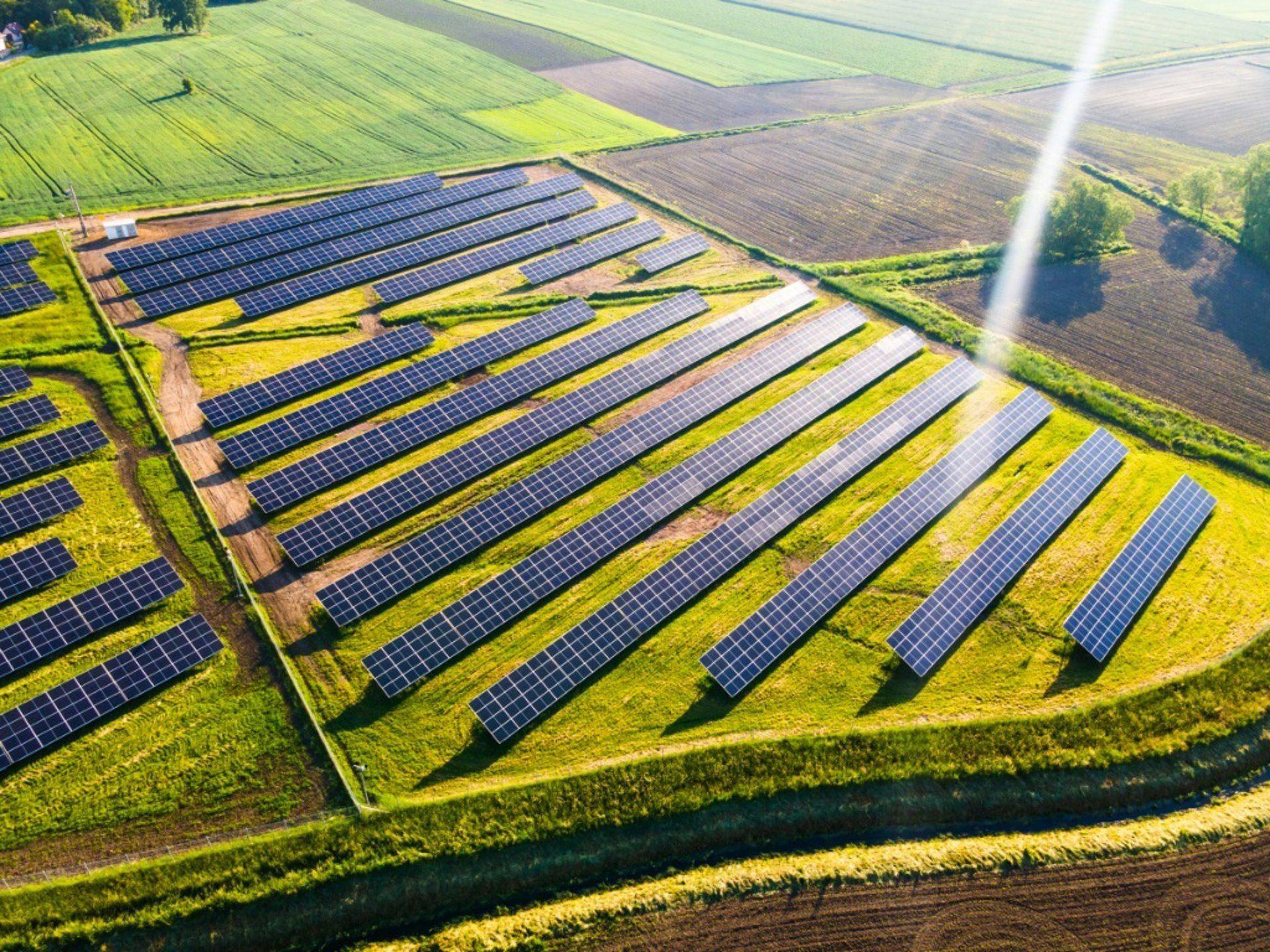 Nouveaux projets en agrivoltaique favorisent la durabilite agricole et energetique - plare.