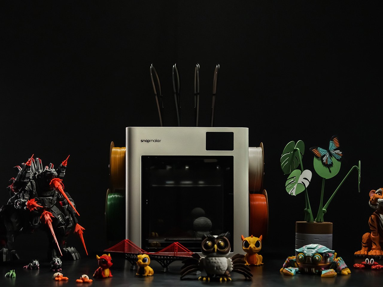 Snapmaker U1 Color 3D Printer hero - plare.