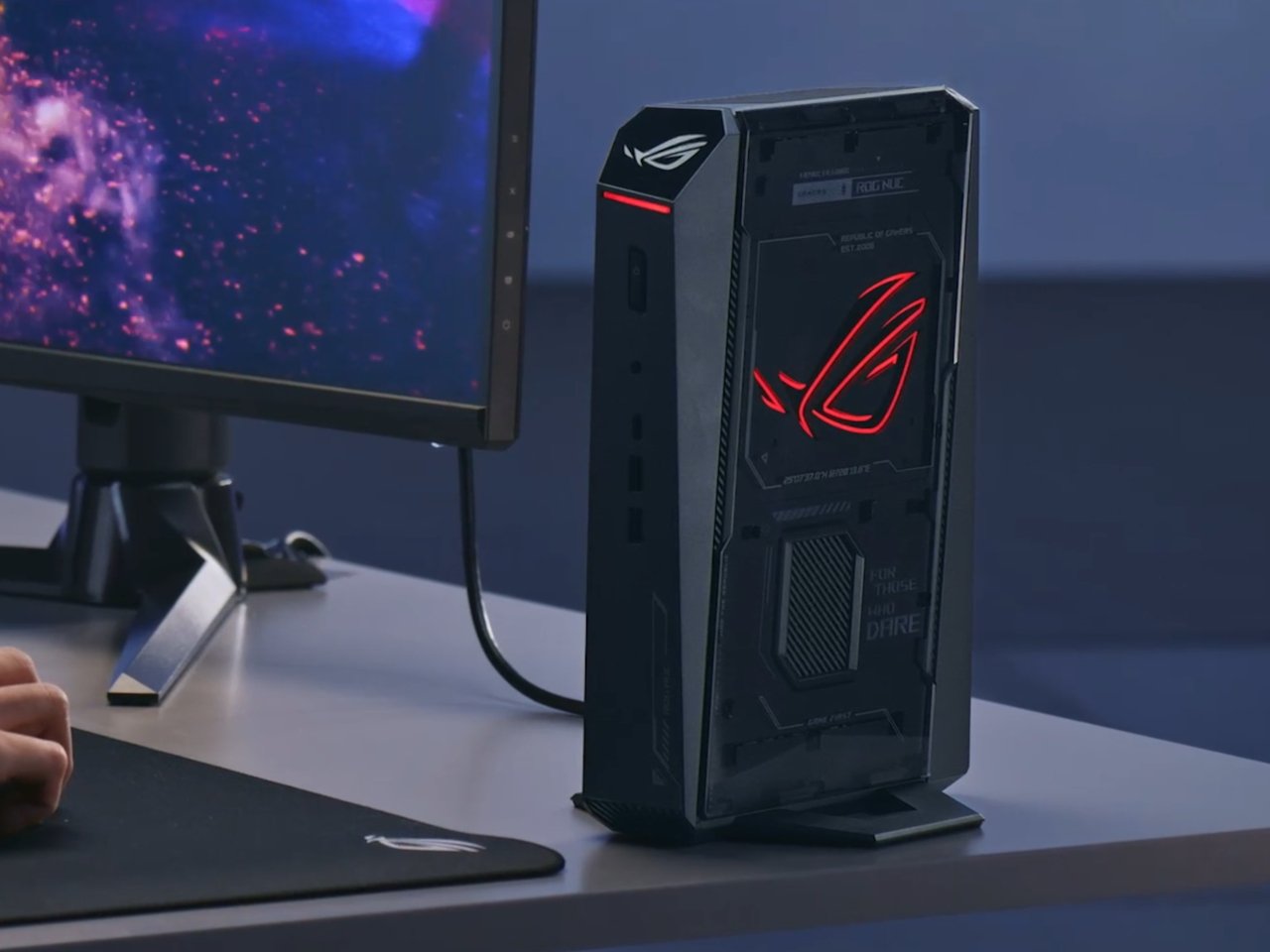 ASUS ROG NUC 2025