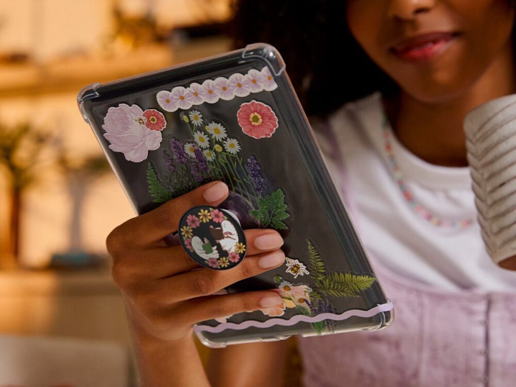 Transformez Votre Lecture avec la Coque PopSockets MagSafe pour Kindle : Style et Prise Personnalisée Inégalés !