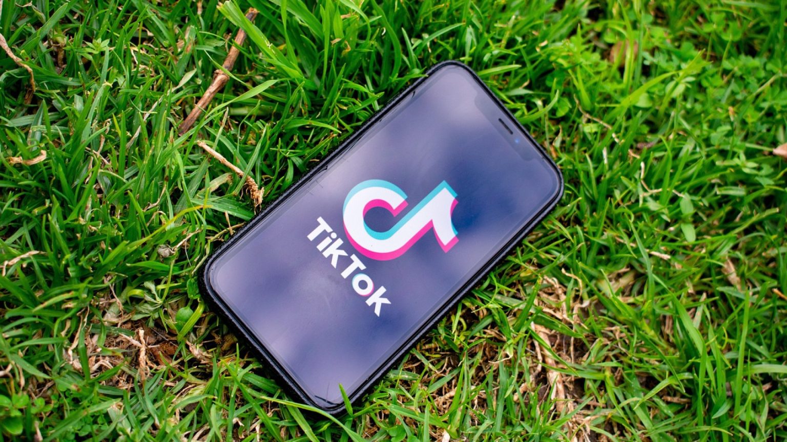 Comment les agences TikTok boostent la visibilité des créateurs de contenus ? Comment les agences TikTok boostent la visibilité des créateurs de contenus ?