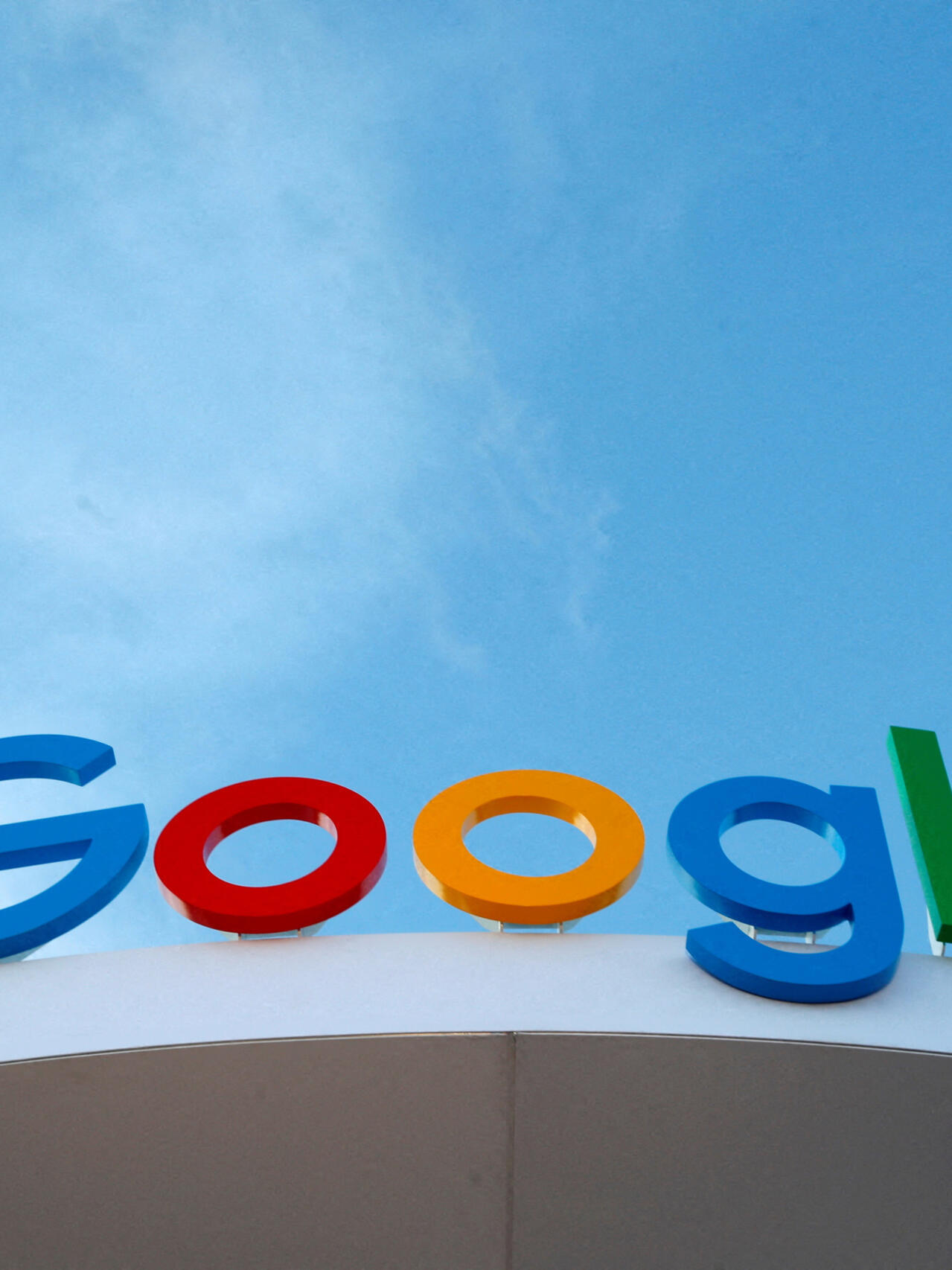 L'Arrivée de l'IA de Google en France : Un Nouveau Chapitre S'ouvre - plare. découvrez comment l’ia de google transforme les entreprises et la vie quotidienne en france : innovations, cas d’utilisation, actualités et conseils pour tirer parti de l’intelligence artificielle.