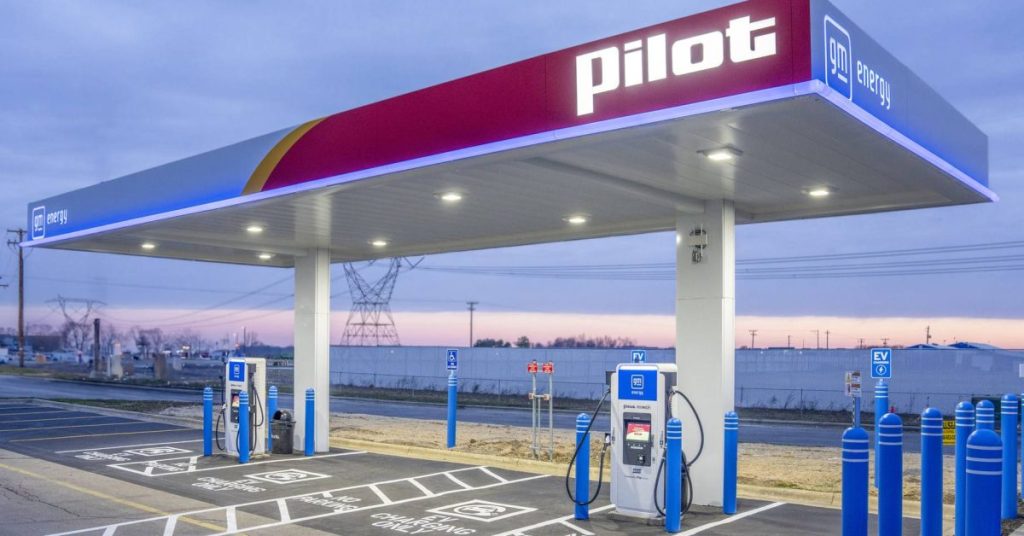 Indiana renforce son réseau de bornes de recharge pour véhicules électriques, tandis que Pilot enregistre des gains significatifs.