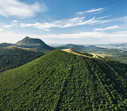 Un "volcan en activité" déniché aux Pays-Bas : Les internautes détournent Google avec cette ruse - plare. découvrez tout sur les volcans aux pays-bas : origine, histoire, curiosités géologiques et informations surprenantes sur la présence de volcans dans ce pays réputé plat.
