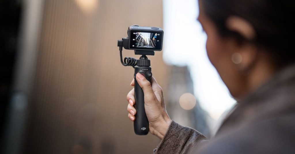 DJI Action 5 Pro : mise à jour enrichie avec un verrou de confidentialité simple et puissant DJI Action 5 Pro : mise à jour enrichie avec un verrou de confidentialité simple et puissant