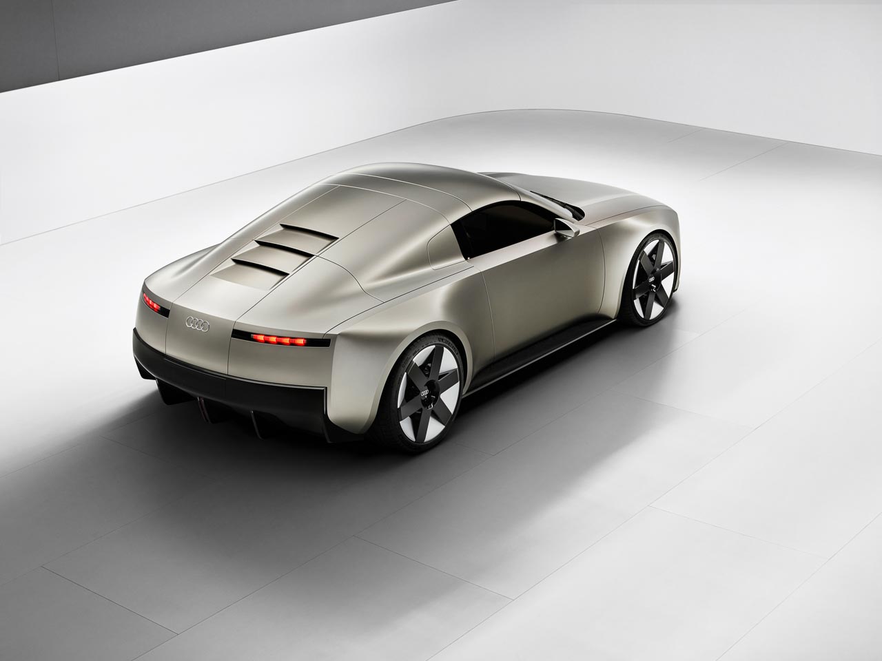 1756845763 270 Comment Audis Concept C Reinvente le Design des Sportives et - plare.