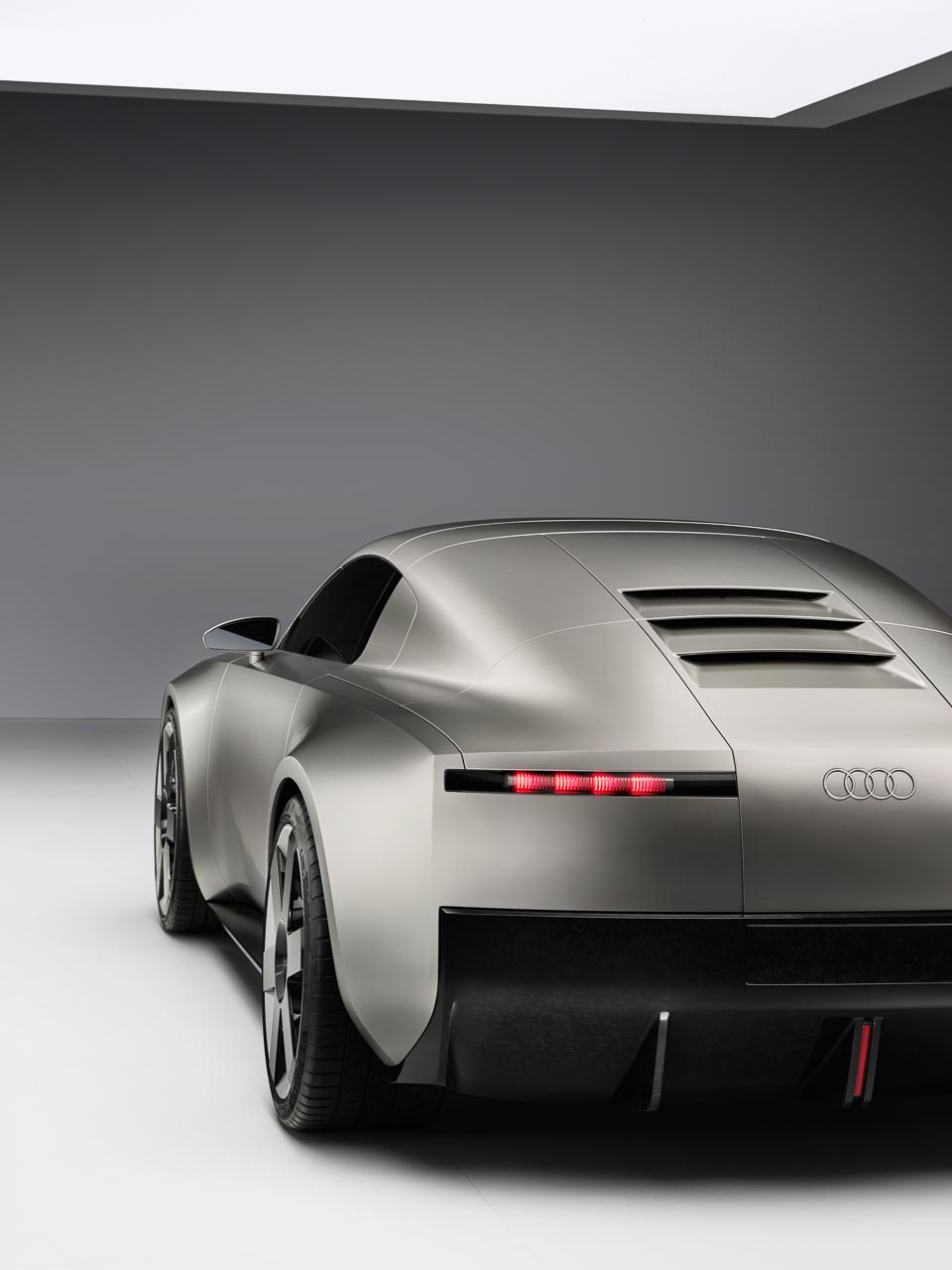1756845766 411 Comment Audis Concept C Reinvente le Design des Sportives et - plare.