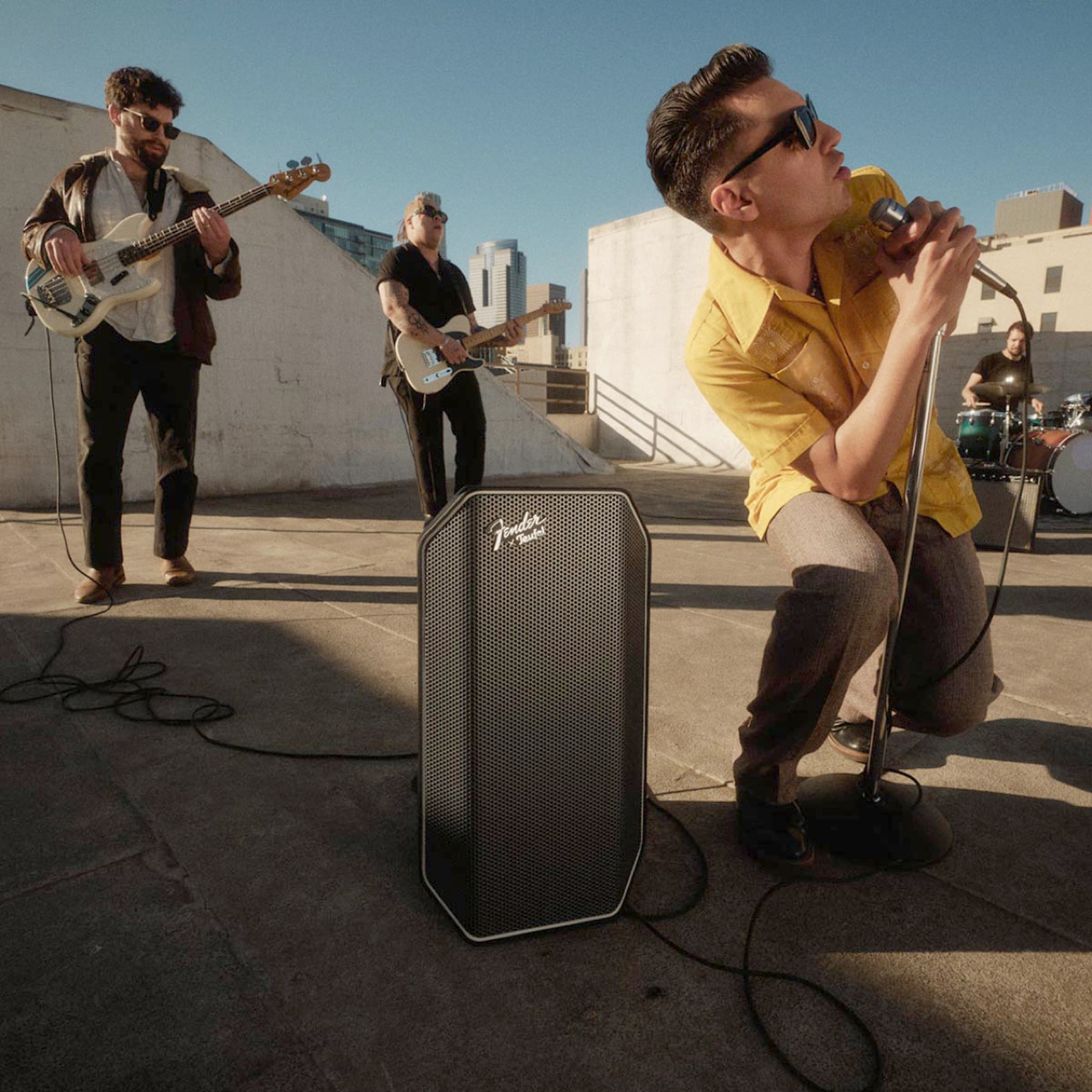 1756852363 15 Decouvrez la collaboration incroyable entre Fender et Teufel le - plare.