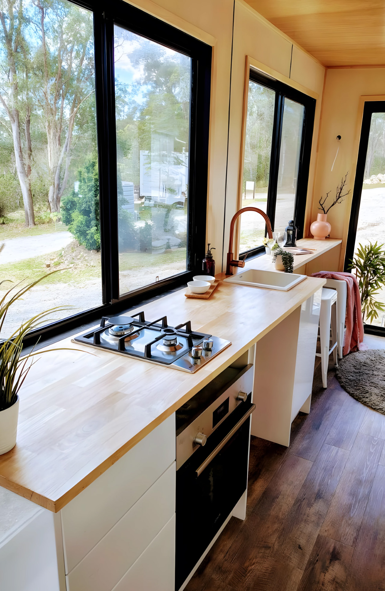1756856670 261 Decouvrez le Secret Revolutionnaire dun Constructeur Australien de Tiny Houses - plare.