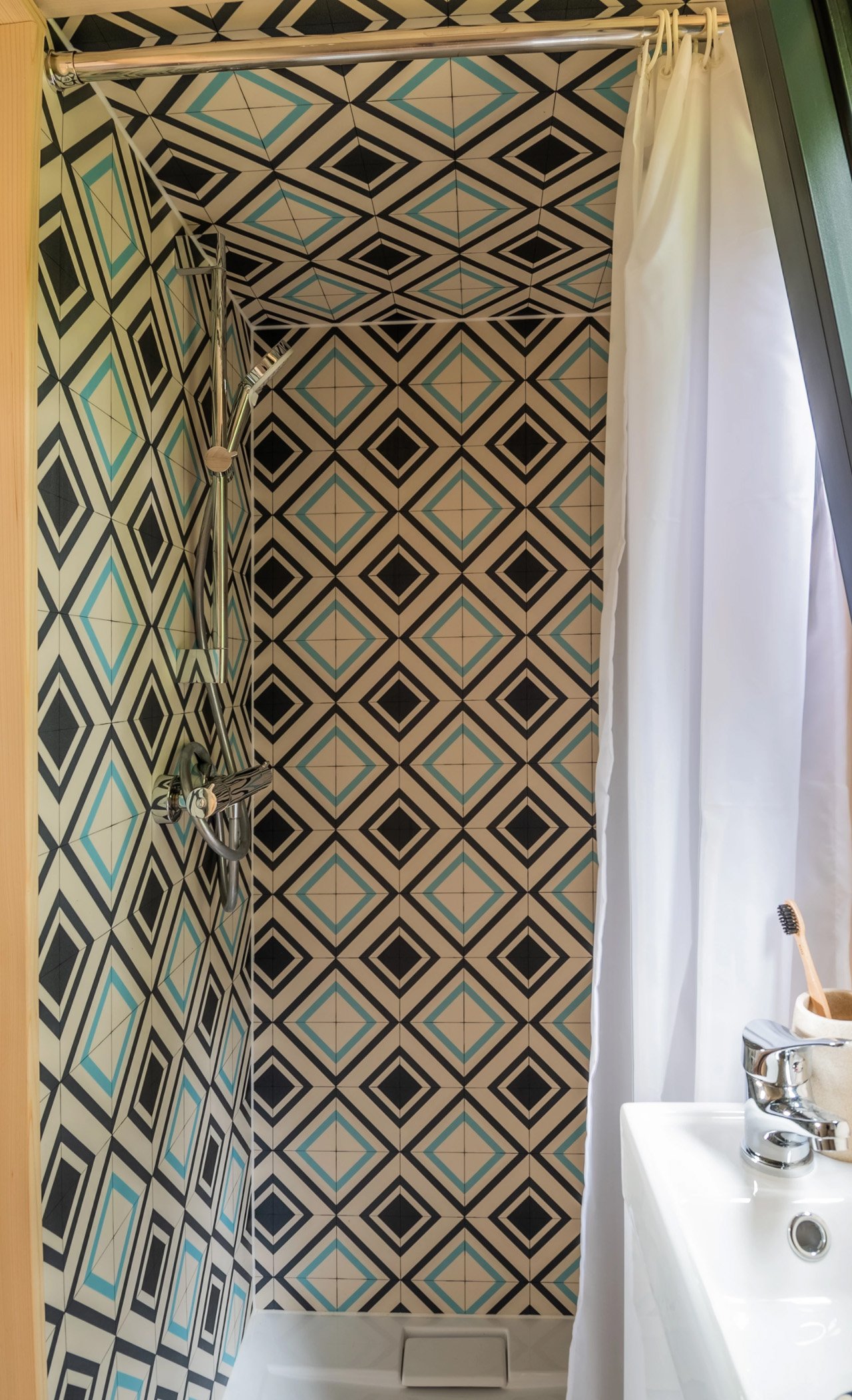 1756944262 497 Decouvrez Comment The Cabana Revolutionne le Mode de Vie Durable - plare.