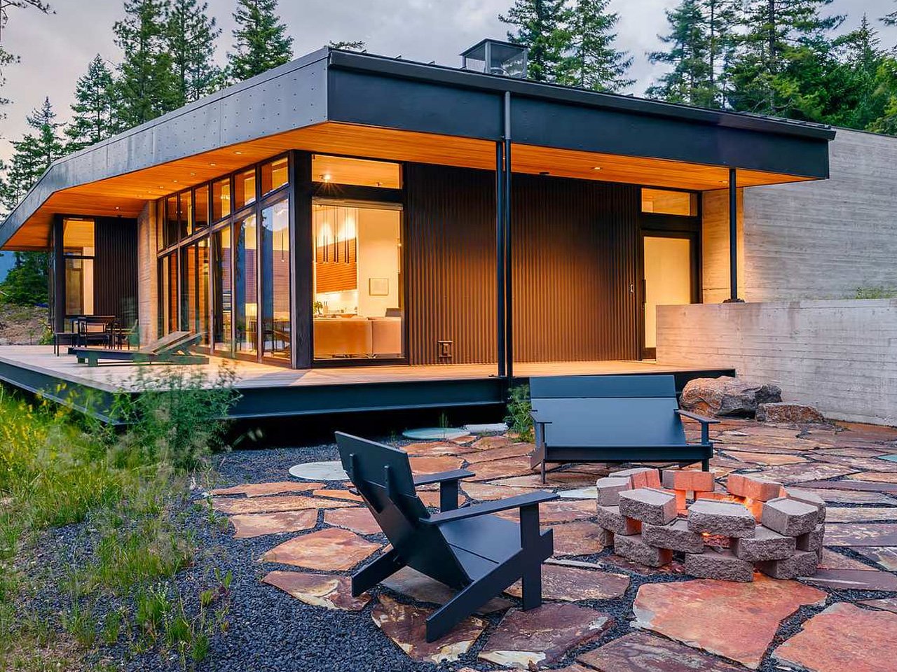 1757375243 219 Decouvrez Cette Cabane Au Bord du Lac a Washington - plare.
