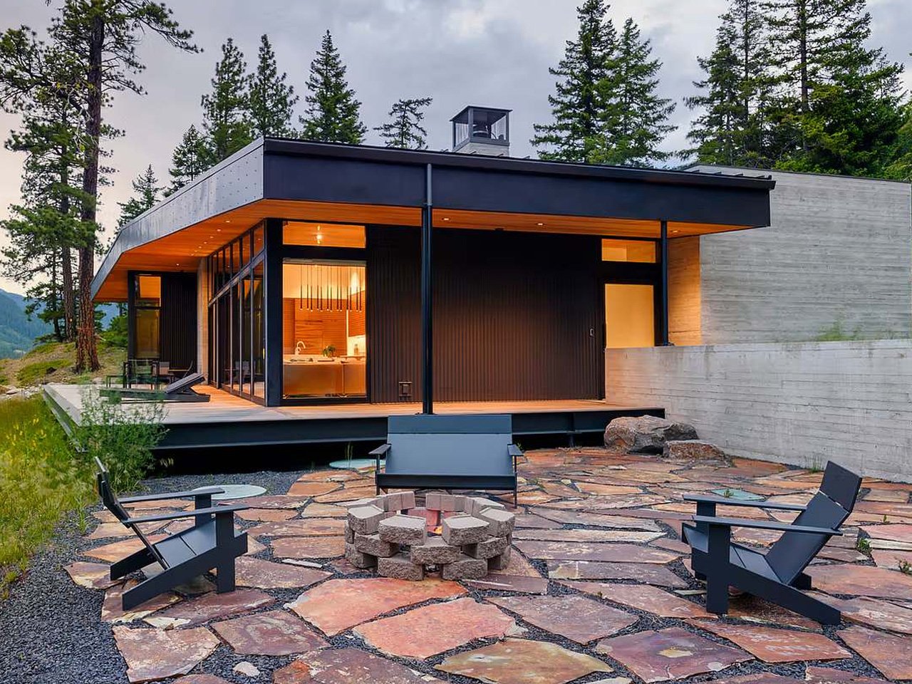 1757375244 30 Decouvrez Cette Cabane Au Bord du Lac a Washington - plare.