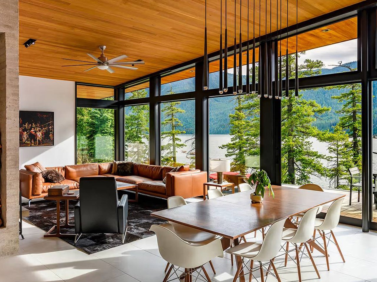 1757375244 415 Decouvrez Cette Cabane Au Bord du Lac a Washington - plare.