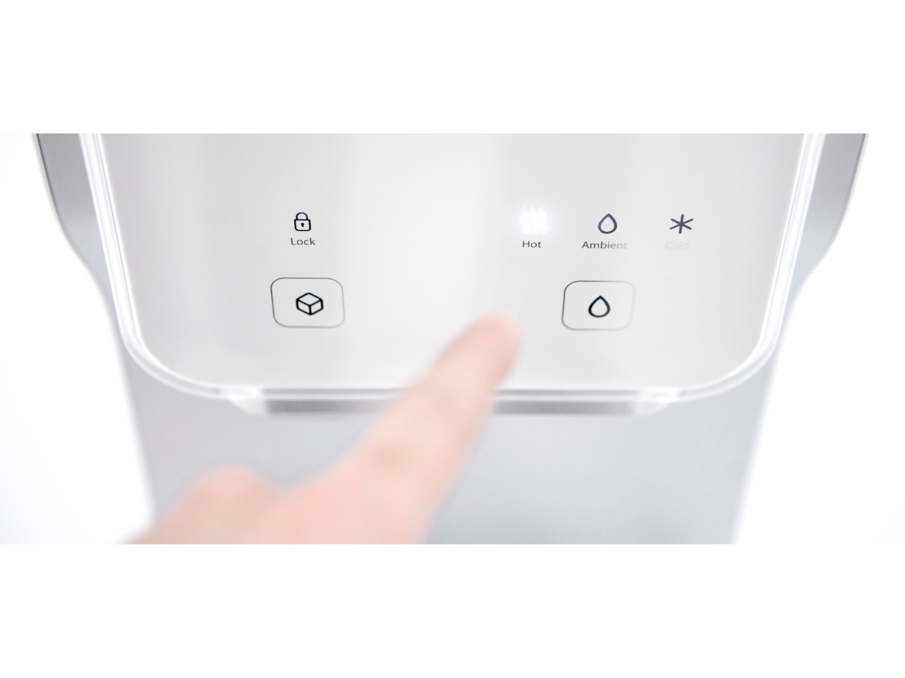 1757610768 639 Decouvrez le Purificateur dEau et Machine a Glace 2 en 1 - plare.