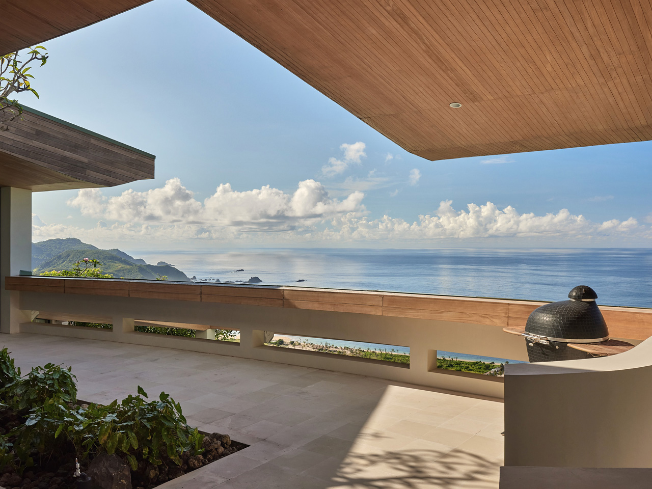 1757856131 80 Decouvrez Comment Cette Villa Surplombant la Cote Indonesienne A Transforme - plare.