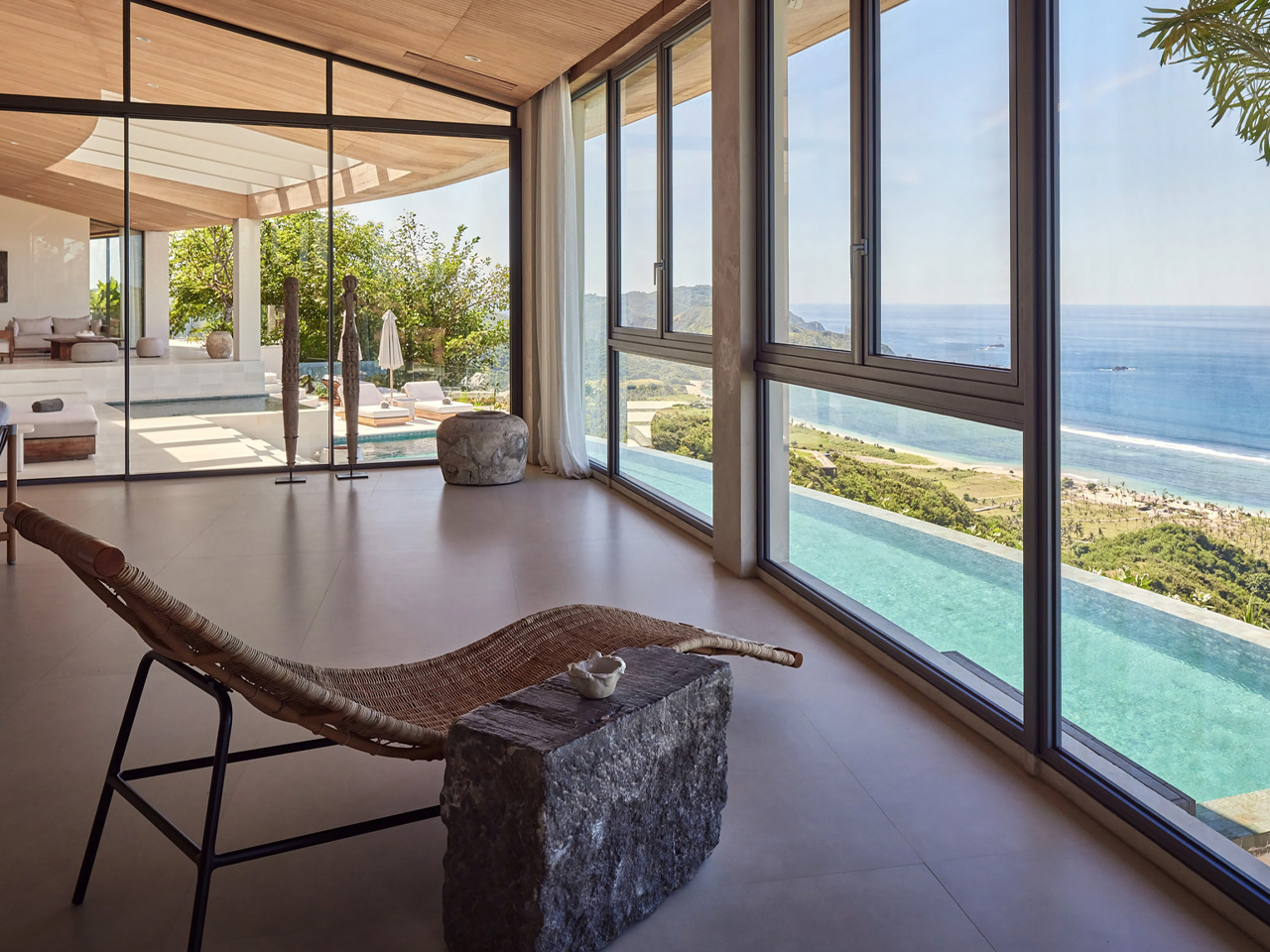 1757856134 358 Decouvrez Comment Cette Villa Surplombant la Cote Indonesienne A Transforme - plare.