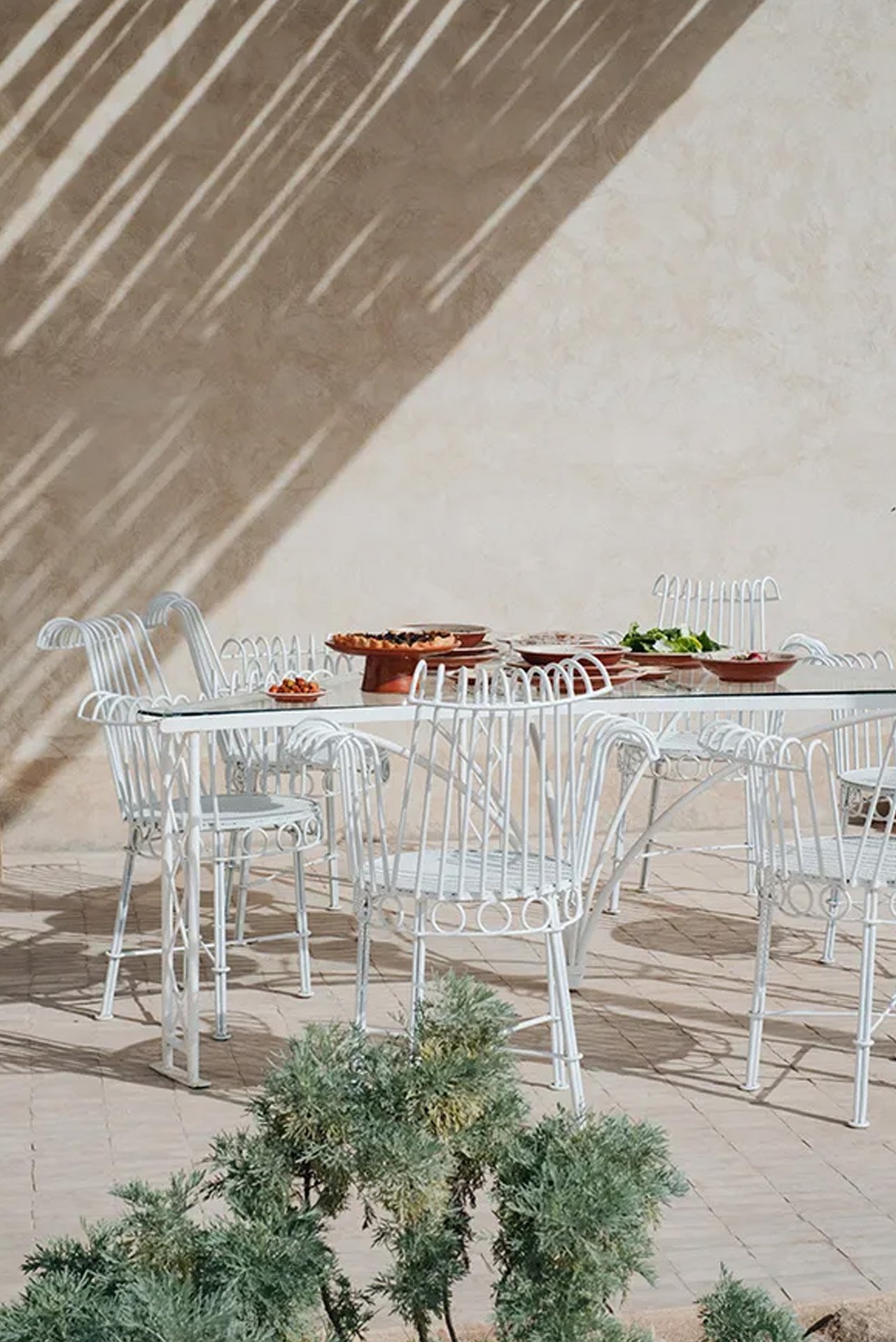 1757878089 742 Decouvrez cette Villa Marocaine Minimaliste qui Reste Confortable Toute lAnnee - plare.