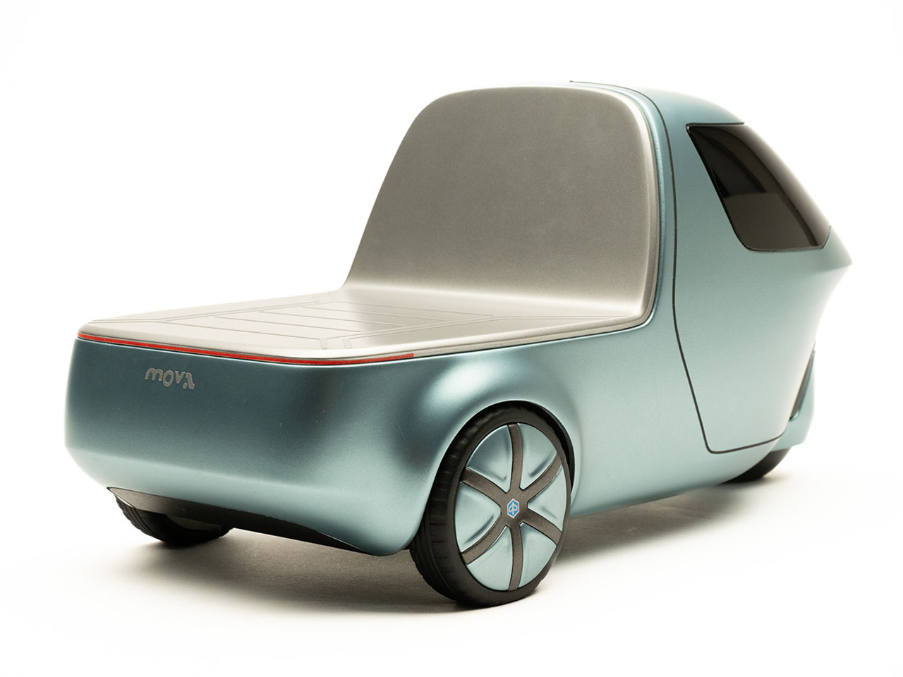 1758054796 283 MOVA Le Trois Roues Intelligent qui Revolutionne les Livraisons Urbaines - plare.