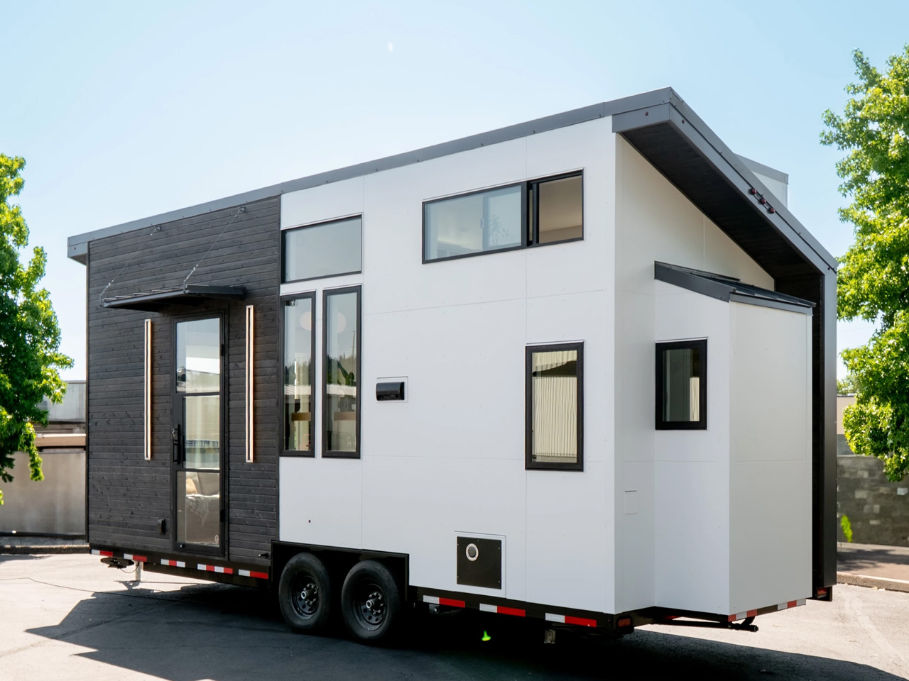 1758066077 705 Decouvrez Ce Mini Maison a 89 000 avec Un Lit - plare.